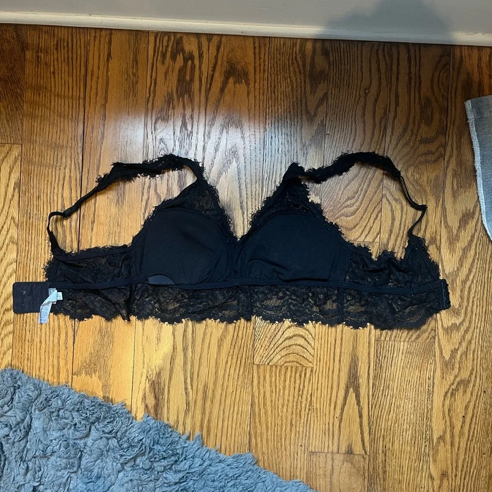 Aerie Black Lace Bralette - Picture 2 of 5